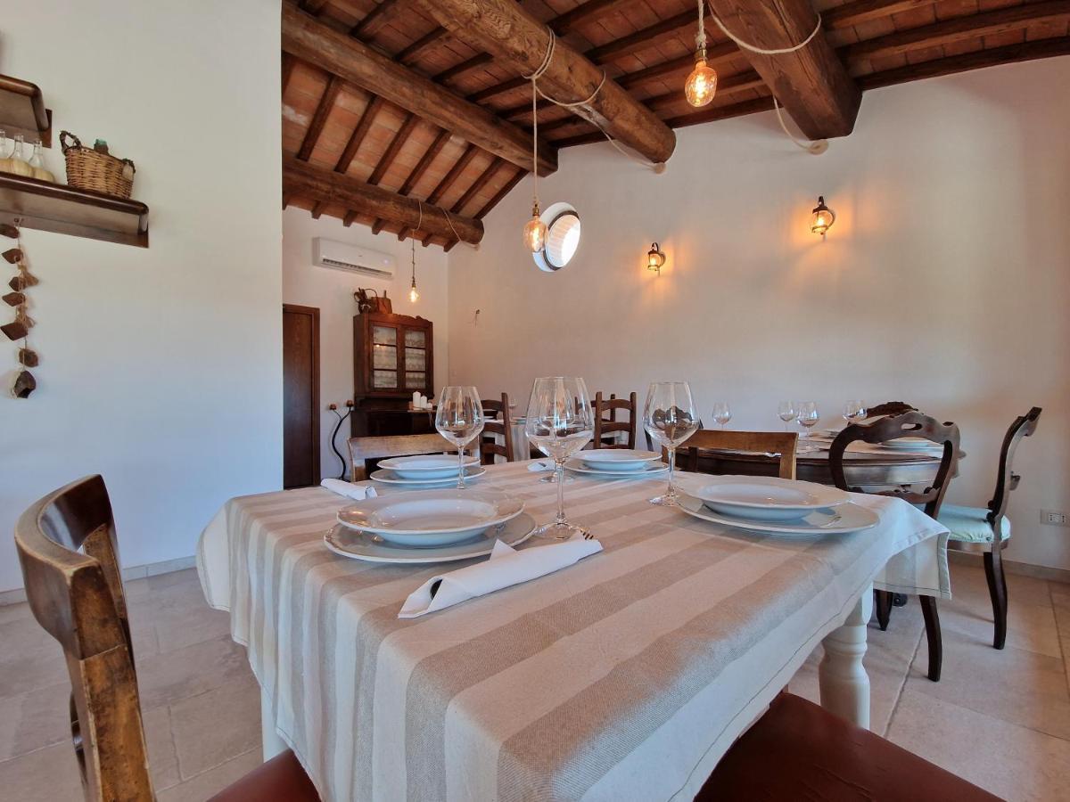Agriturismo Giu Al Pozzo غافورانا المظهر الخارجي الصورة